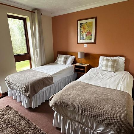 Farmhouse Inn Thaxted Екстериор снимка